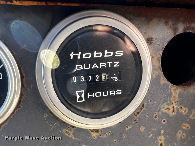 image for item DQ1949 Ingram 9-2800-P  pneumatic roller