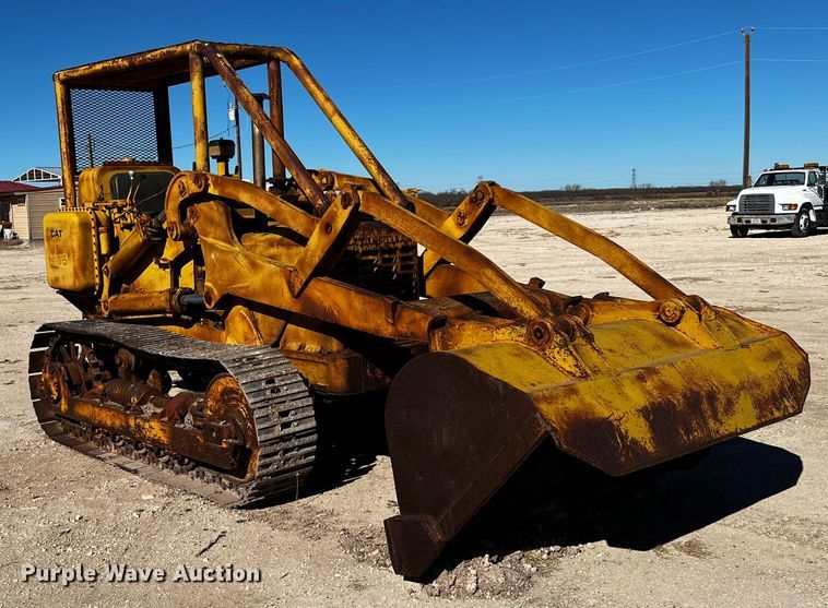 image for item DQ1950 1959 Caterpillar 955  track loader