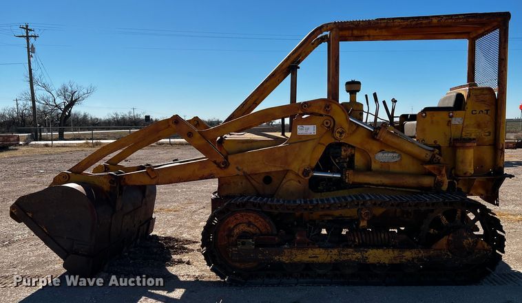 image for item DQ1950 1959 Caterpillar 955  track loader