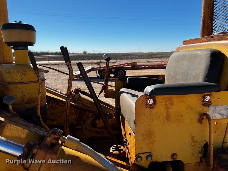 image for item DQ1950 1959 Caterpillar 955  track loader