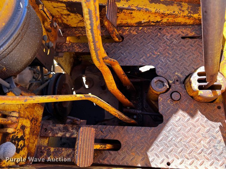 image for item DQ1950 1959 Caterpillar 955  track loader