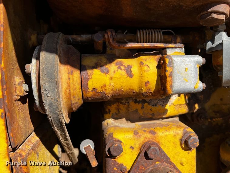 image for item DQ1950 1959 Caterpillar 955  track loader