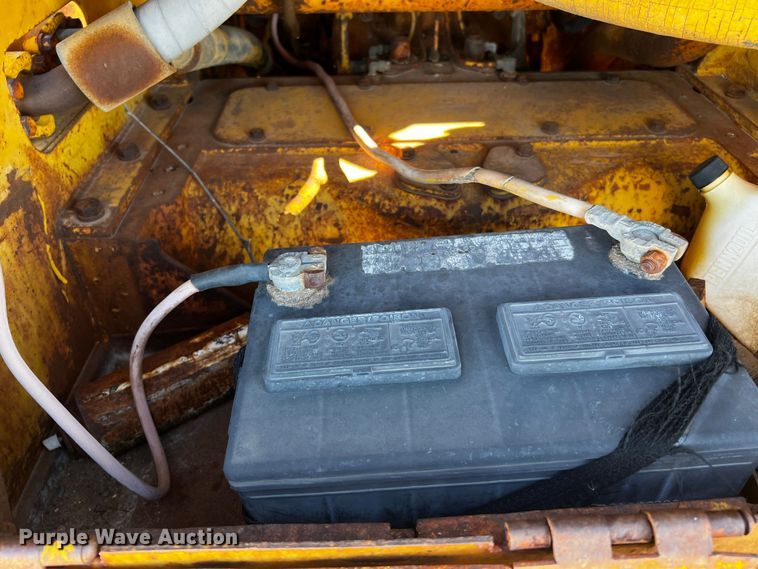 image for item DQ1950 1959 Caterpillar 955  track loader