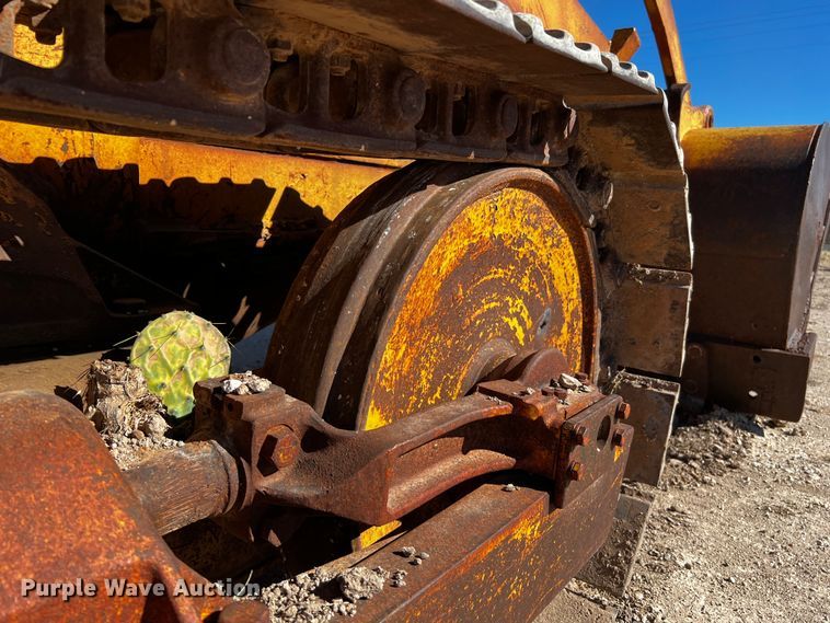 image for item DQ1950 1959 Caterpillar 955  track loader