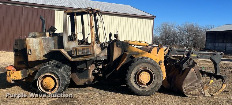 image for item DQ4070 Fiat-Allis FR130  wheel loader