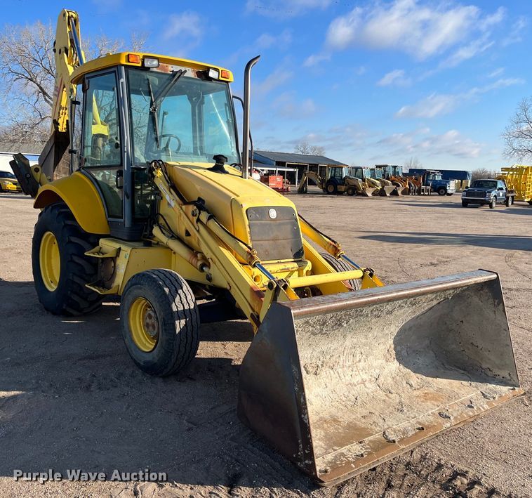 image for item DQ5104 2000 New Holland LB75  backhoe