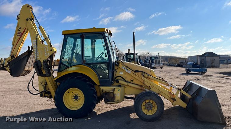 image for item DQ5104 2000 New Holland LB75  backhoe