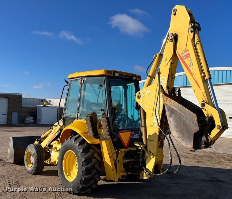 image for item DQ5104 2000 New Holland LB75  backhoe