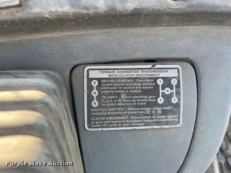 image for item DQ5104 2000 New Holland LB75  backhoe