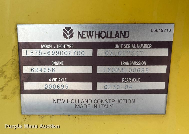 image for item DQ5104 2000 New Holland LB75  backhoe