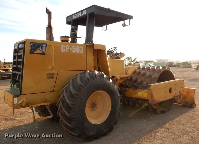 image for item DS6313 1993 Caterpillar CP563  single drum vibratory roller