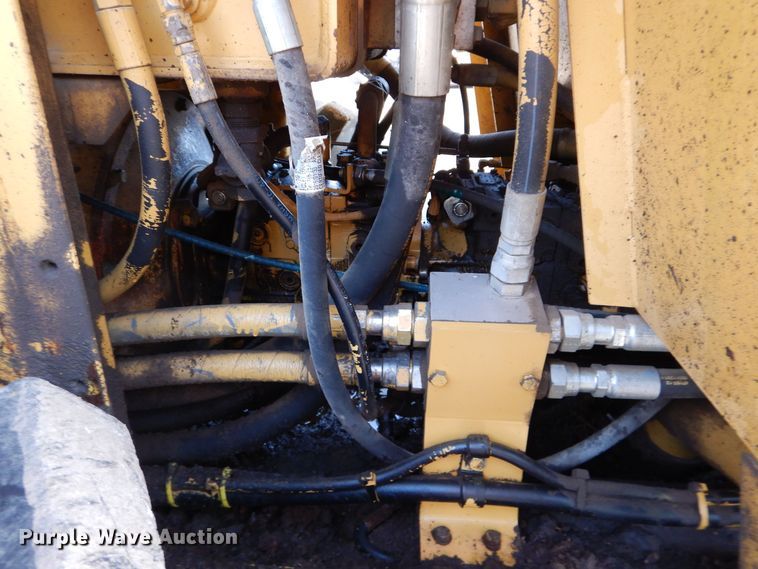 image for item DS6313 1993 Caterpillar CP563  single drum vibratory roller