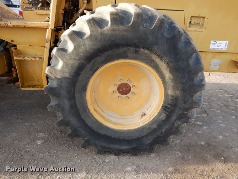 image for item DS6313 1993 Caterpillar CP563  single drum vibratory roller