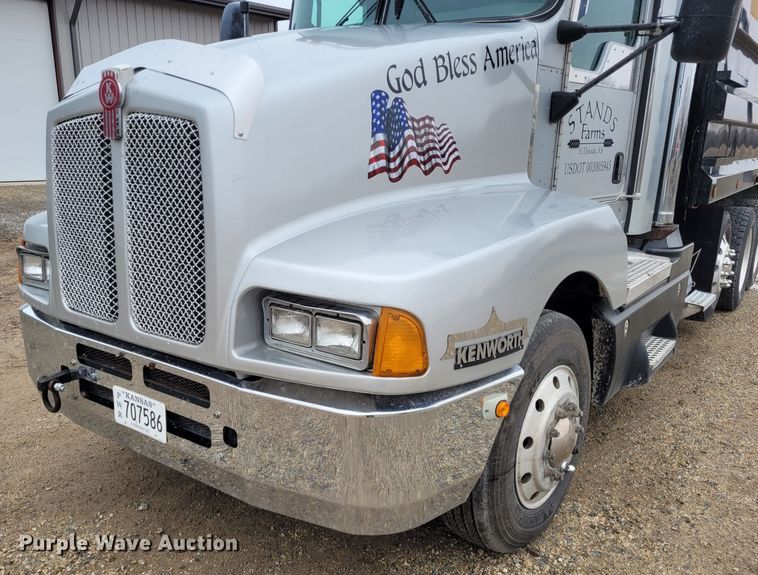 image for item EB9754 2007 Kenworth T600  dump truck