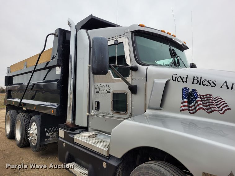 image for item EB9754 2007 Kenworth T600  dump truck