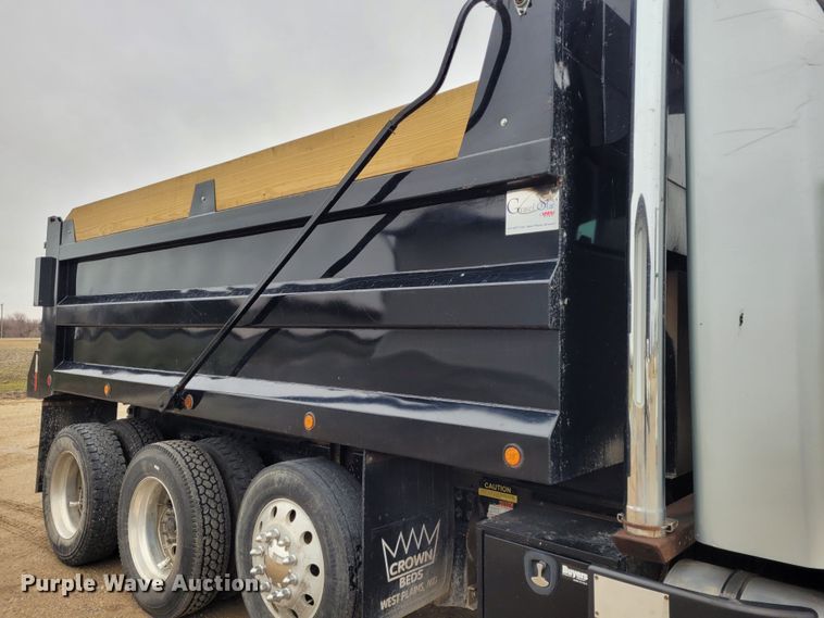 image for item EB9754 2007 Kenworth T600  dump truck