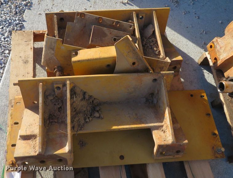 image for item FB9837 Paccar PA56-E00100E  winch