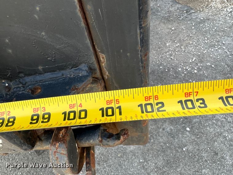 image for item ID9368 2000 Ford F650 Super Duty  dump truck