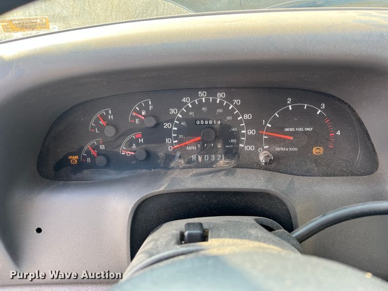 image for item ID9368 2000 Ford F650 Super Duty  dump truck