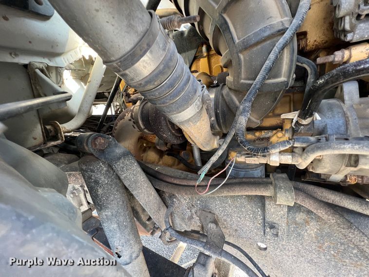 image for item ID9368 2000 Ford F650 Super Duty  dump truck