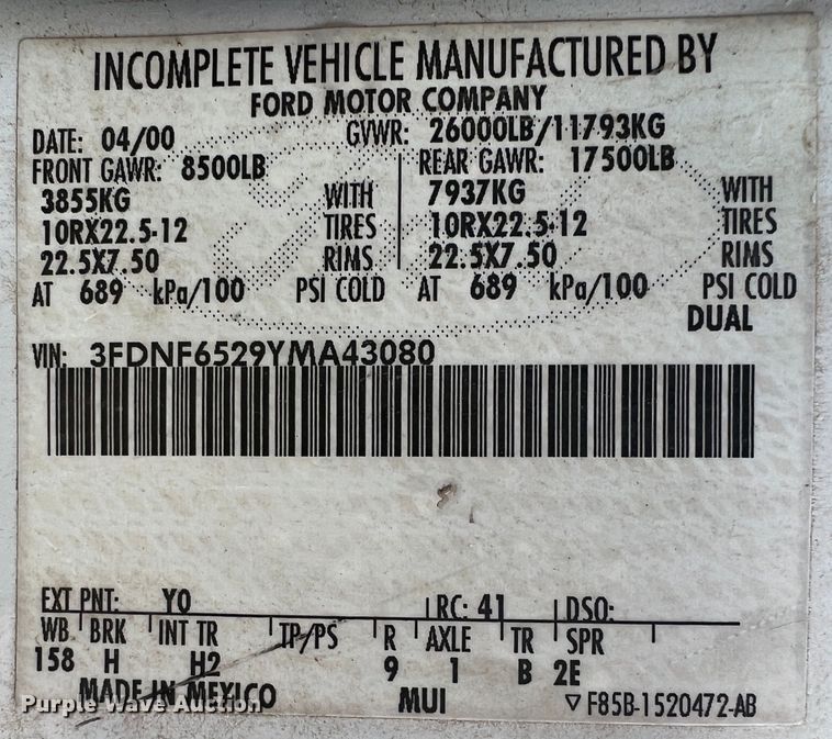 image for item ID9368 2000 Ford F650 Super Duty  dump truck