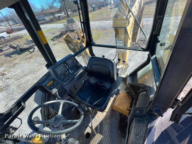 image for item ID9382 1994 Ford 555D  backhoe