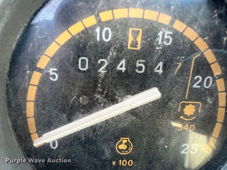 image for item ID9382 1994 Ford 555D  backhoe