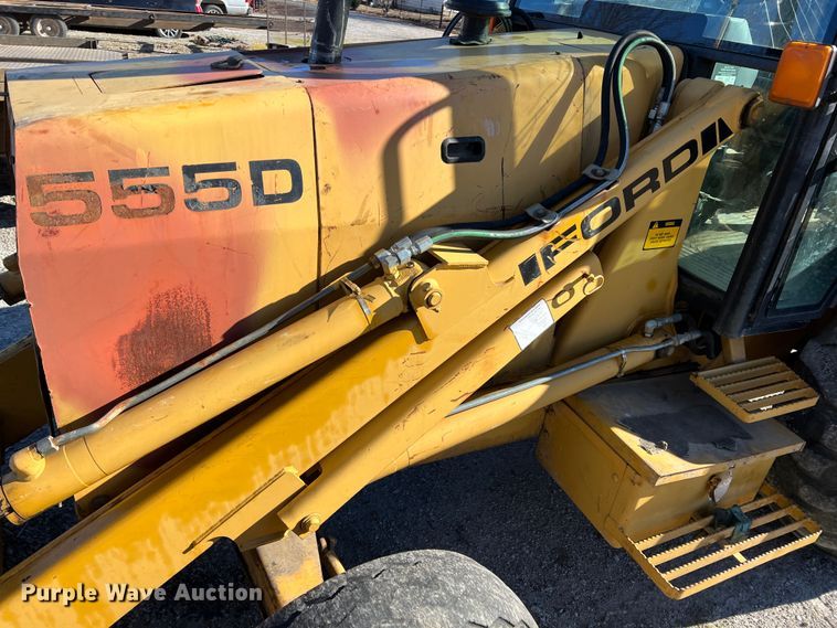 image for item ID9382 1994 Ford 555D  backhoe