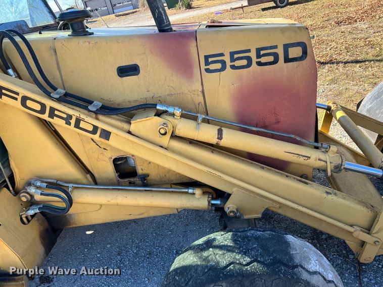 image for item ID9382 1994 Ford 555D  backhoe