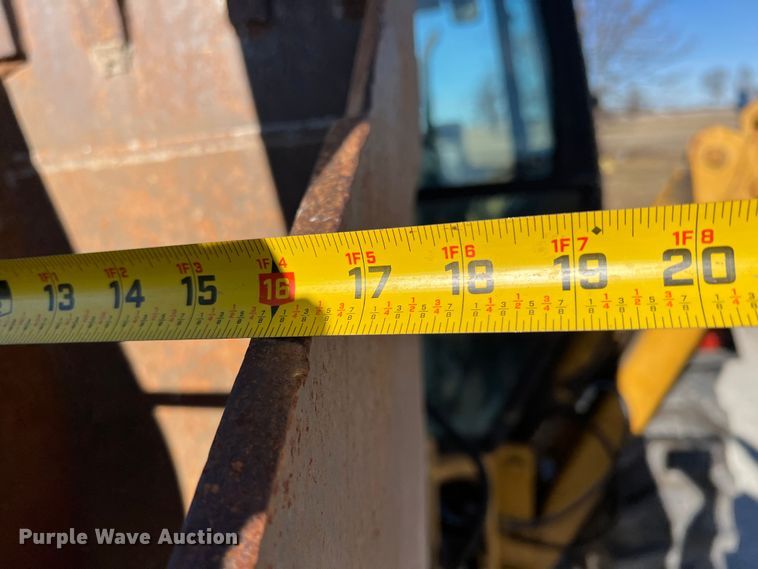 image for item ID9382 1994 Ford 555D  backhoe