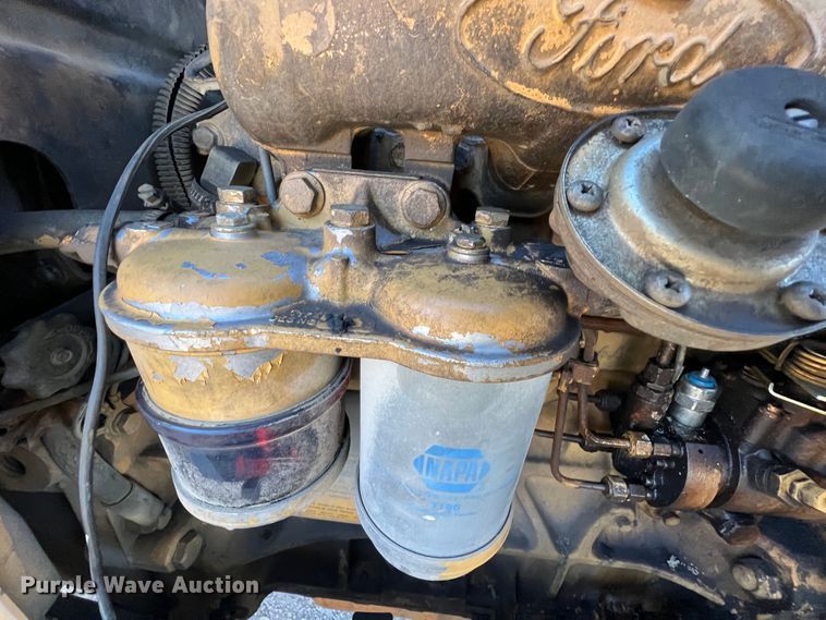 image for item ID9382 1994 Ford 555D  backhoe