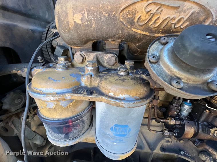 image for item ID9382 1994 Ford 555D  backhoe