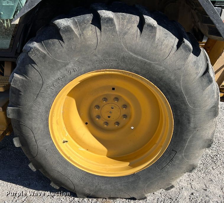 image for item ID9382 1994 Ford 555D  backhoe