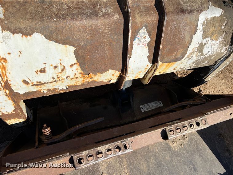 image for item ID9389 1997 Bobcat 773  skid steer loader