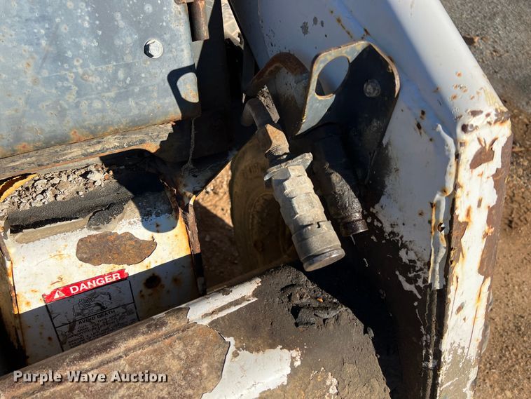 image for item ID9389 1997 Bobcat 773  skid steer loader