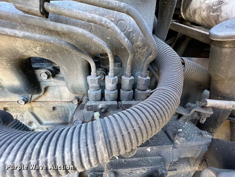 image for item ID9389 1997 Bobcat 773  skid steer loader