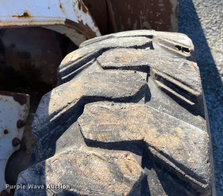 image for item ID9389 1997 Bobcat 773  skid steer loader