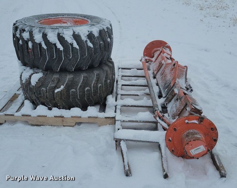 image for item IO9323 Lull  telehandler parts