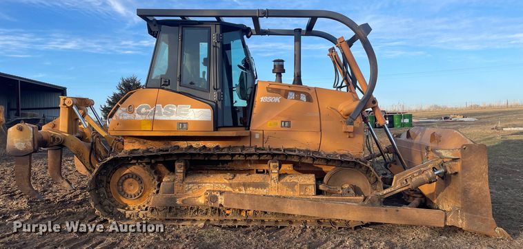 image for item JC9959 2004 Case 1850K  dozer