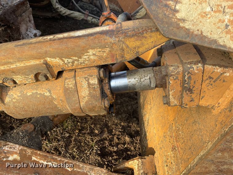 image for item JC9959 2004 Case 1850K  dozer