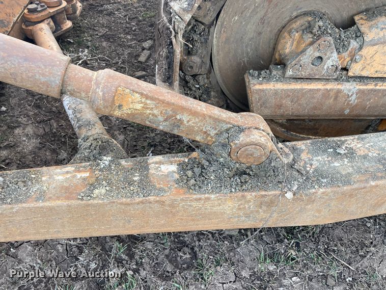 image for item JC9959 2004 Case 1850K  dozer