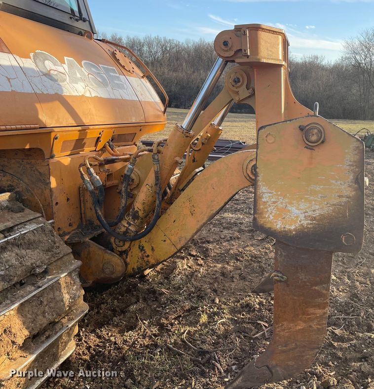 image for item JC9959 2004 Case 1850K  dozer