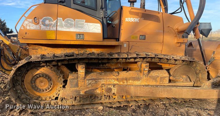 image for item JC9959 2004 Case 1850K  dozer