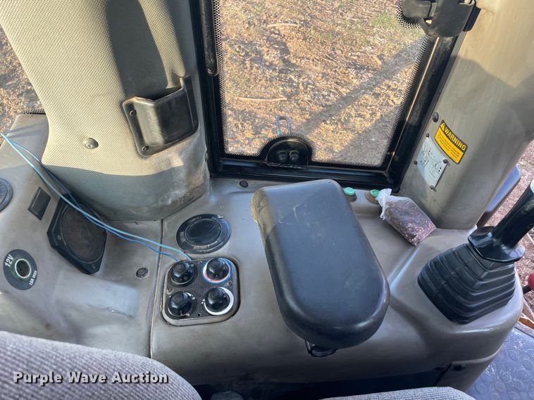 image for item JC9959 2004 Case 1850K  dozer