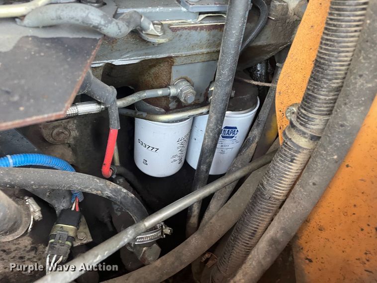 image for item JC9959 2004 Case 1850K  dozer