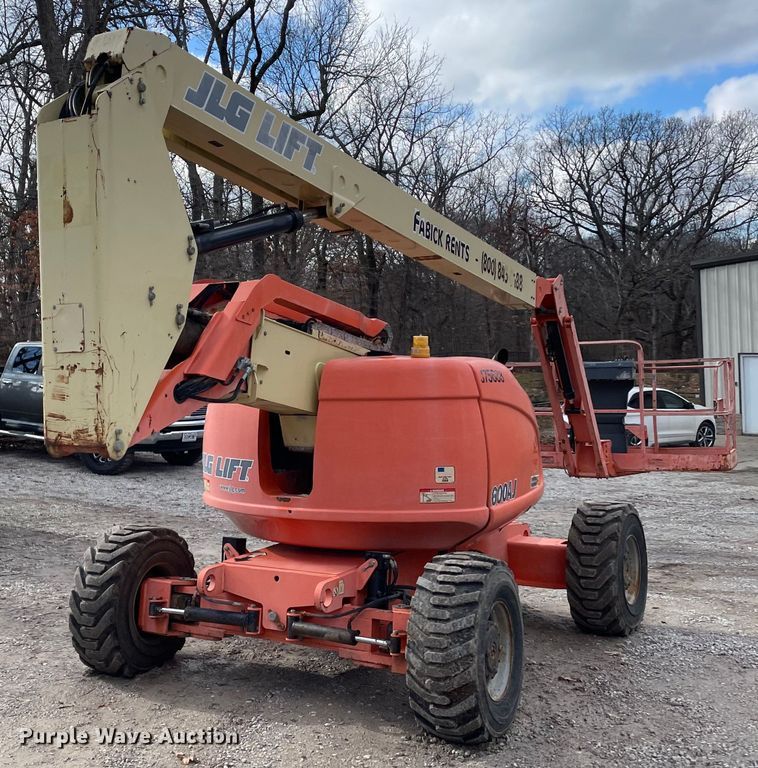 image for item JR9829 2004 JLG 600AJ  boom lift