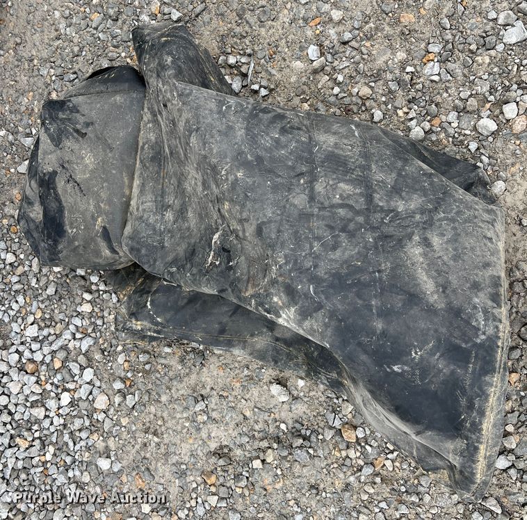 image for item JU9653 2008 International 7400  digger derrick truck