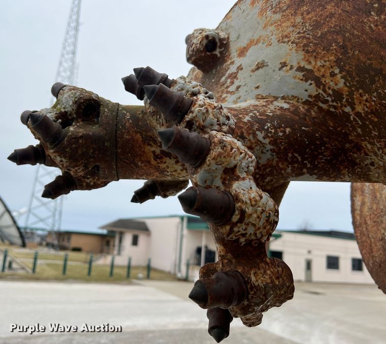 image for item JU9653 2008 International 7400  digger derrick truck