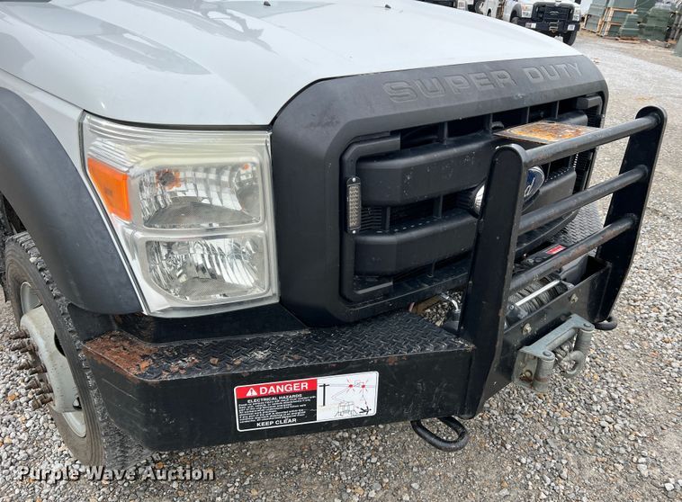 image for item JU9654 2011 Ford F550 Super Duty  bucket truck
