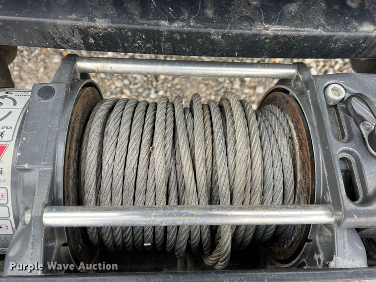 image for item JU9654 2011 Ford F550 Super Duty  bucket truck